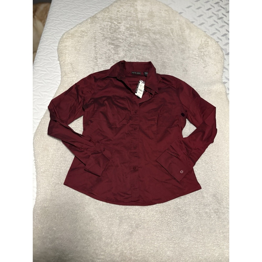 New York & Company Women's Burgundy Button Down Dress Shirt Size Medium NWT
